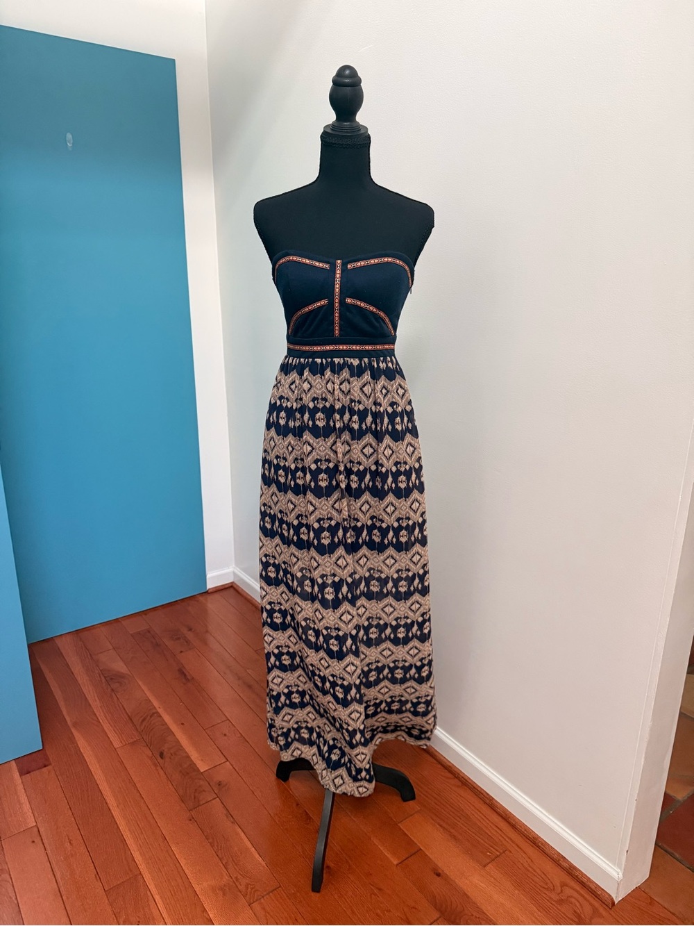 Ya Los Angeles Navy and Beige Strapless Printed Maxi Dress